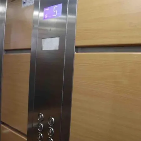 Olive Downtown Apartment Tirana